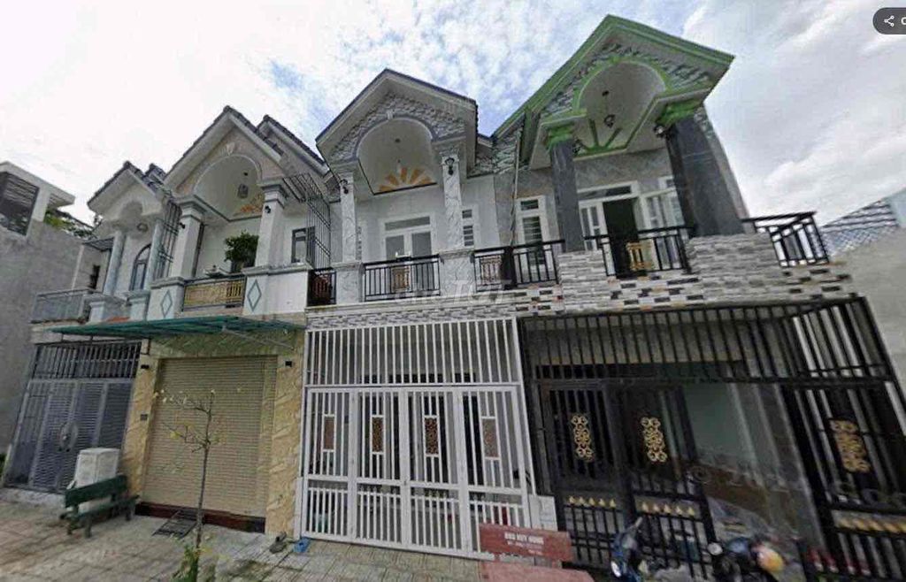 Nhà phố KDC Phú Hồng Thịnh 8, Bình Chuẩn 64m² giá 3.29 tỷ - Đầy đủ tiện ích, sẵn sàng ở ngay!