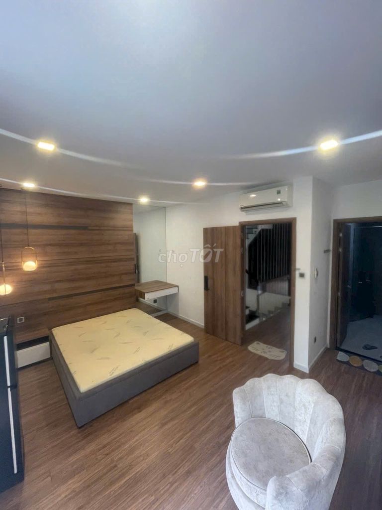 Cho thuê nhà phố liền kề Khu compound Khang Điền - 80m² giá 13.5 triệu - An ninh 24/7, vào ở ngay!