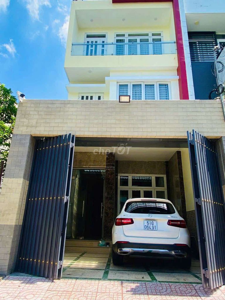 Nhà nguyên căn 3 tầng khu dân cư Him Lam, Trường Thọ 110m² giá 20 triệu - An ninh 24/7, oto trong nhà!