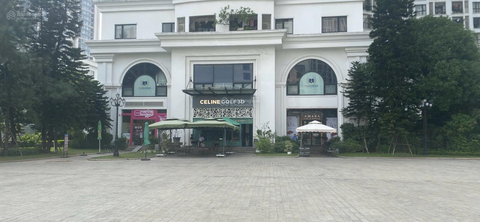Cho thuê shophouse Royal City 140m² - Lô góc 2 mặt tiền, vị trí đắc địa!