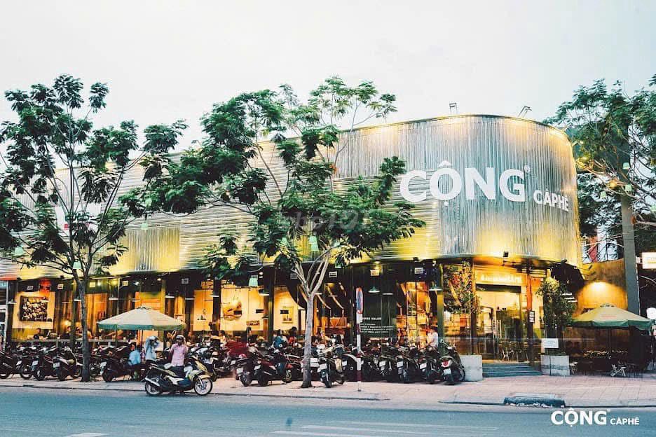 Cho thuê nhà góc 2 mặt tiền Nguyễn Thị Thập Quận 7, 400m² giá 109 triệu - Phù hợp kinh doanh đa ngành!