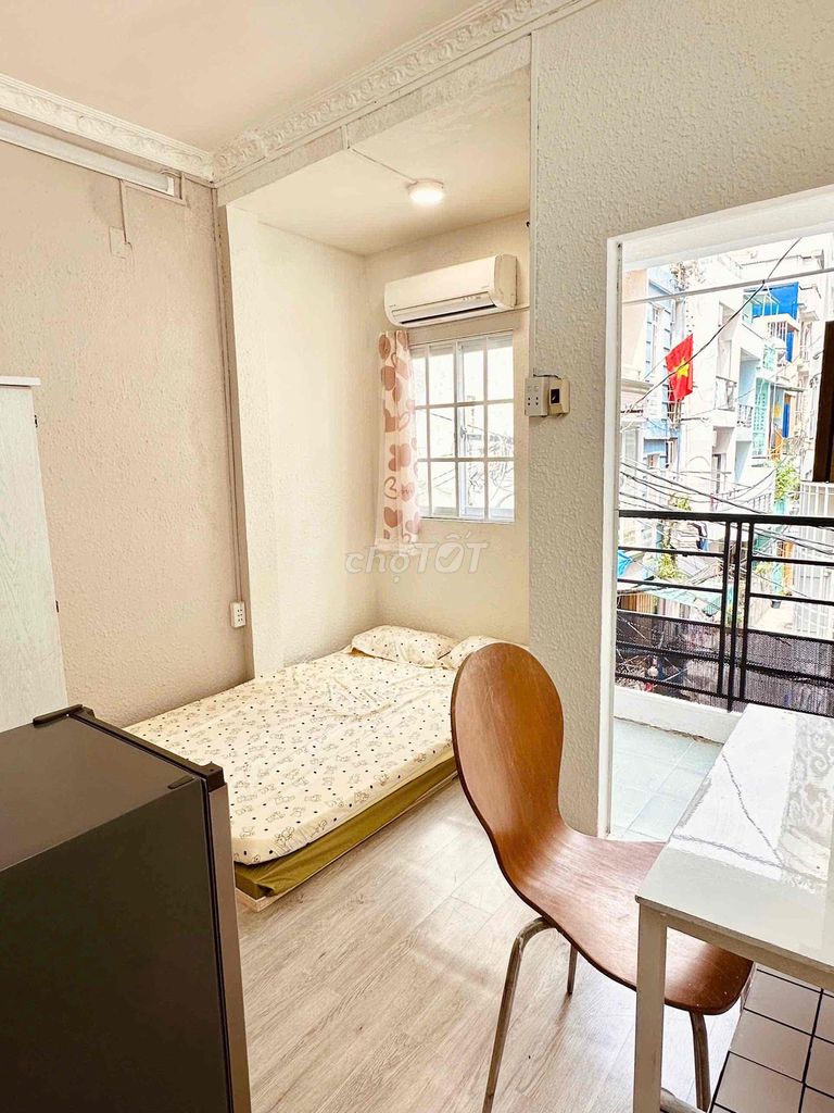 Căn hộ dịch vụ mini Quận 5 25m² giá 4.9 triệu - Vị trí trung tâm thuận tiện di chuyển!