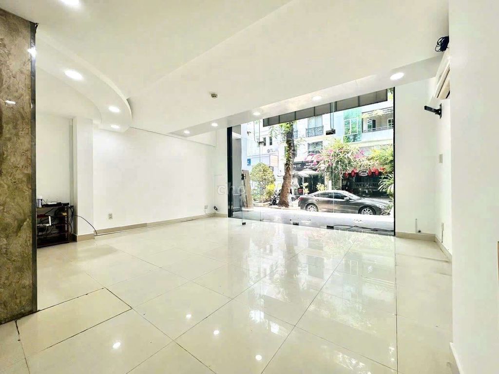 Cho thuê mặt bằng mặt tiền Phú Mỹ Hưng, Quận 7 - Diện tích 60m², giá chỉ 19 triệu!