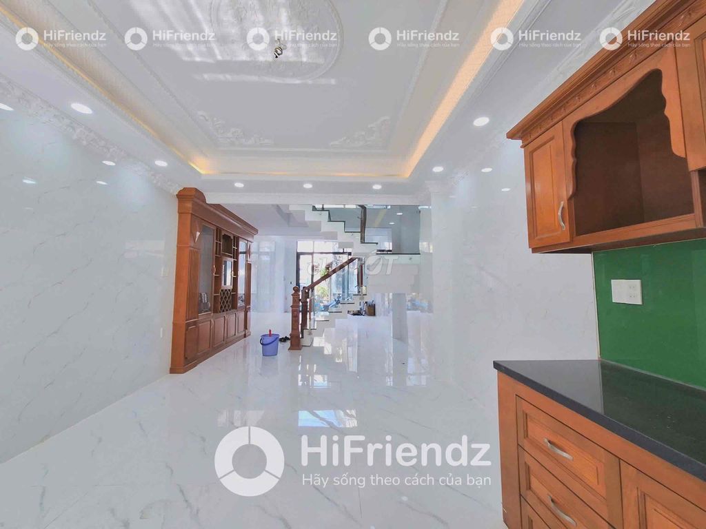 Cho thuê phòng 1 trệt 1 lầu siêu rộng tại Ngã Tư 4 Xã - Giá 5.7 triệu!