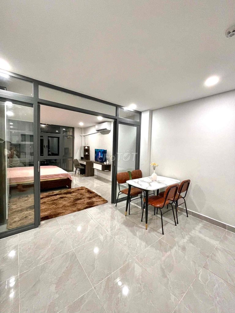 Căn hộ cao cấp 1PN Bạch Đằng 40m² giá 9.6 triệu - Không gian sống tiện nghi, hiện đại!