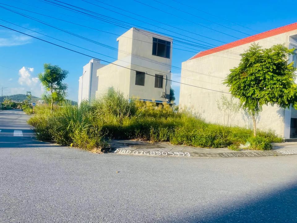 Đất dự án Tái định cư Hoa Động 61.5m² giá 4 tỷ - Góc hai mặt tiền đẹp nhất!