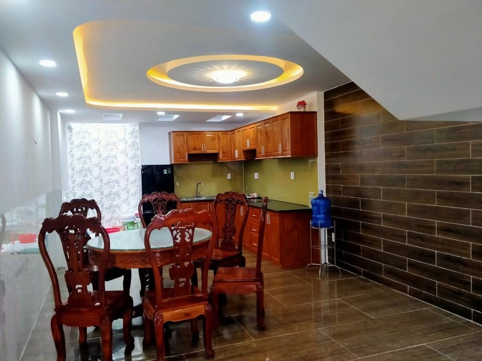 Nhà 4 tầng đường Hà Huy Tập, Buôn Ma Thuột 80m² giá 4 tỷ - Sẵn sàng vào ở!