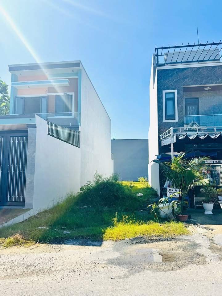 Đất nền Tân Thông Hội, Củ Chi 126m² giá 2.4 tỷ - Cơ hội đầu tư hấp dẫn!