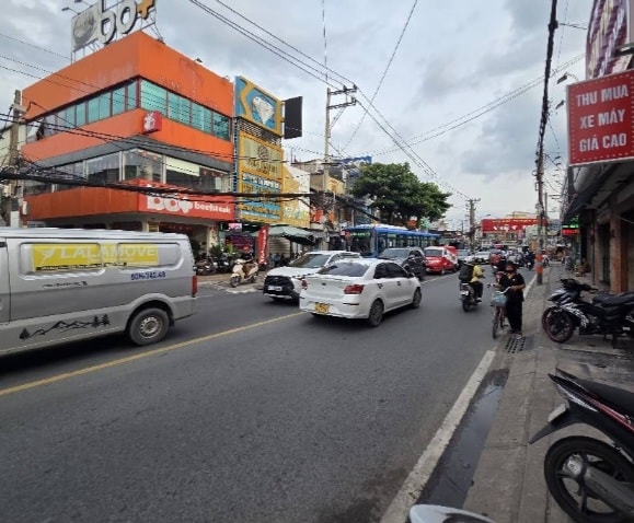 Nhà mặt tiền kinh doanh Tô Ngọc Vân Thủ Đức 40m² giá 5.5 tỷ - Cơ hội đầu tư sinh lời cao!