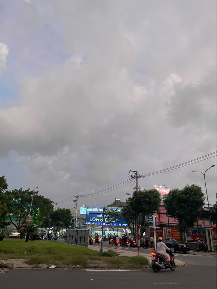 Bán nhà mặt tiền Trần Quang Khải, phường Thọ Quang, 110m² - Vị trí kinh doanh lý tưởng!