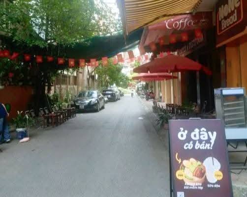 Đất phân lô Hoàng Quốc Việt 91m² giá 19 tỷ - Ô tô tránh, kinh doanh thuận lợi!