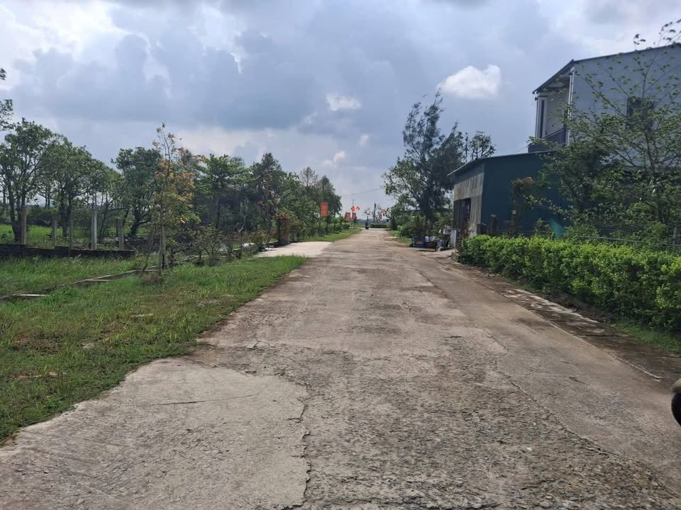 Đất nền Cẩm Vịnh, Cẩm Xuyên 119m² giá 1 tỷ - Đường rộng thông thoáng!