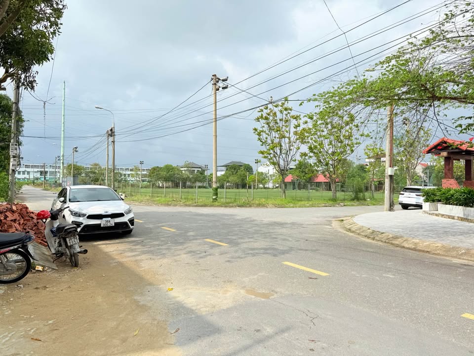 Đất nền Trần Phú, Hà Tĩnh 168m² giá 4 tỷ - Đường thảm rộng, tiềm năng phát triển!