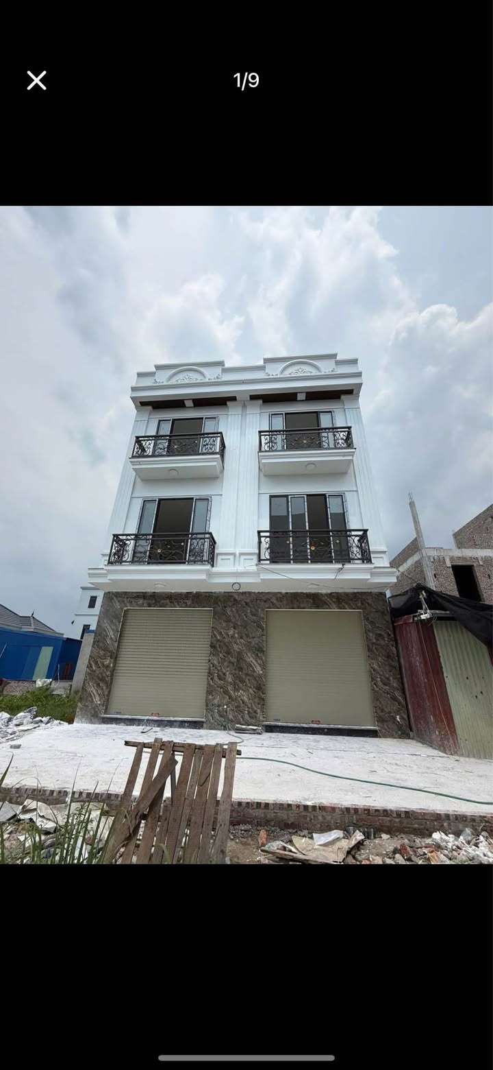 Nhà 3 tầng Hồng Thái, An Dương 52m² giá 2.25 tỷ - Sổ đỏ chính chủ, gần chợ!