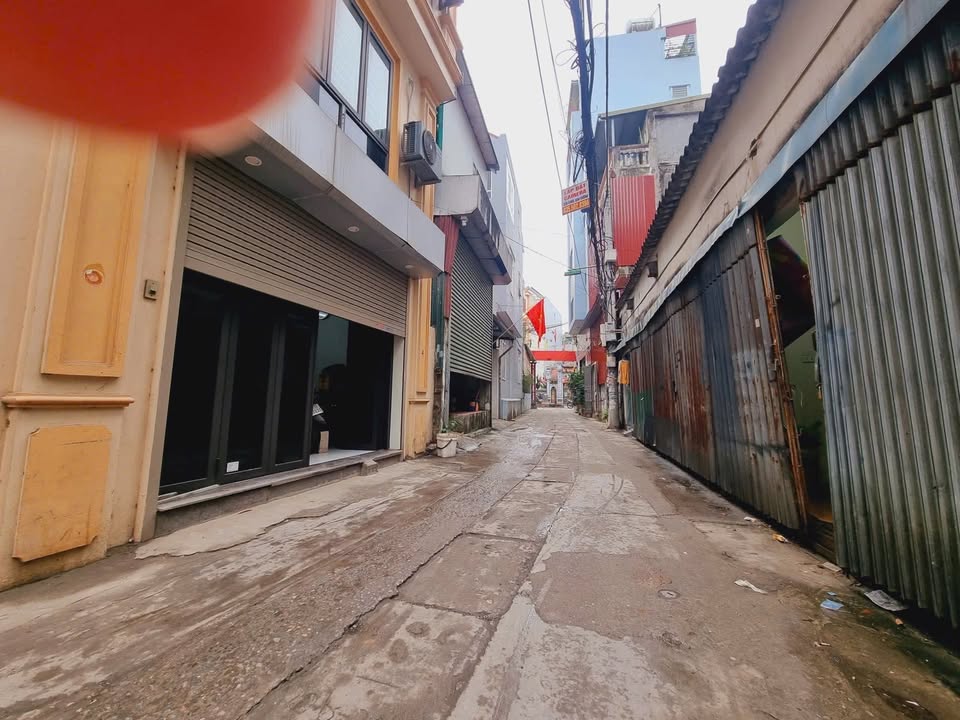 Căn hộ cao cấp 6 tầng tại Xuân Đỉnh 92m² giá 28.5 tỷ - Thiết kế hiện đại, thang máy nhập khẩu!