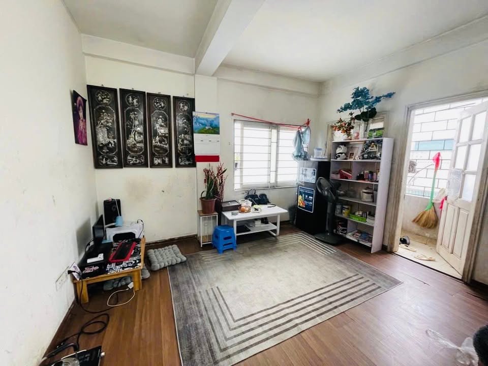 Căn hộ Tập thể Đông Ngạc Bắc Từ Liêm 48m² giá 2.3 tỷ - Sổ đỏ chính chủ sang tên ngay!