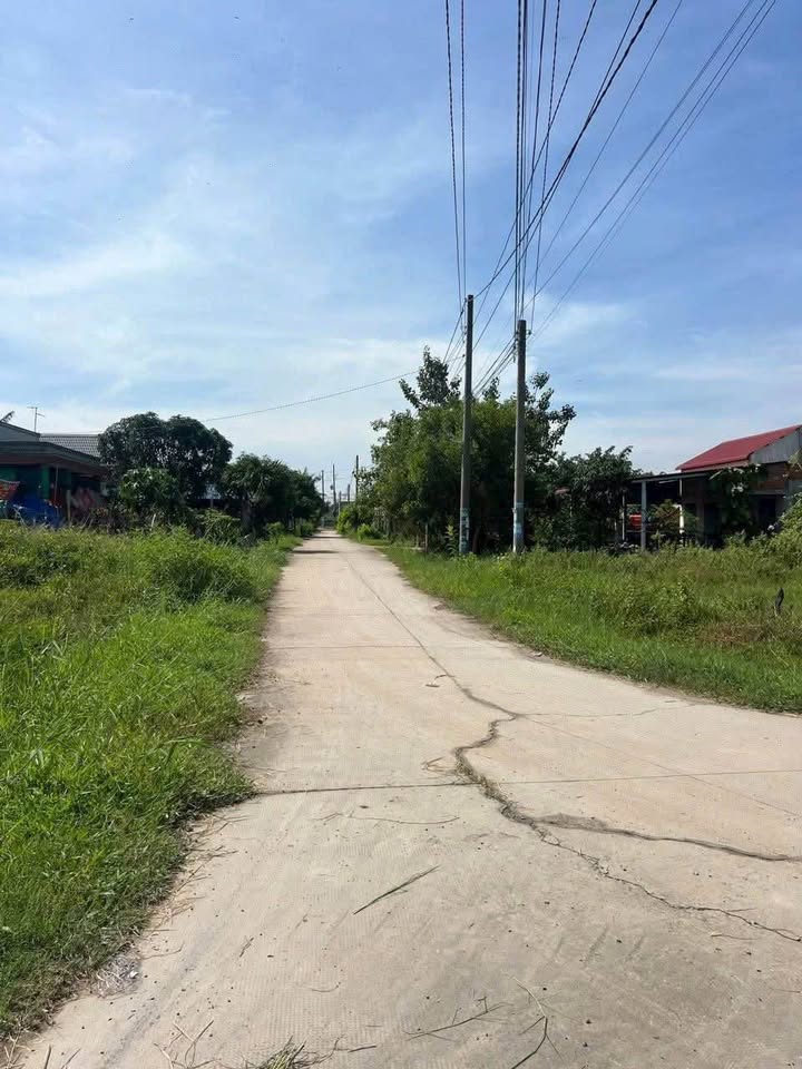 Đất nền Hòa Khánh Tây 134m² giá 650 triệu - Sổ hồng riêng, thổ cư 100%!