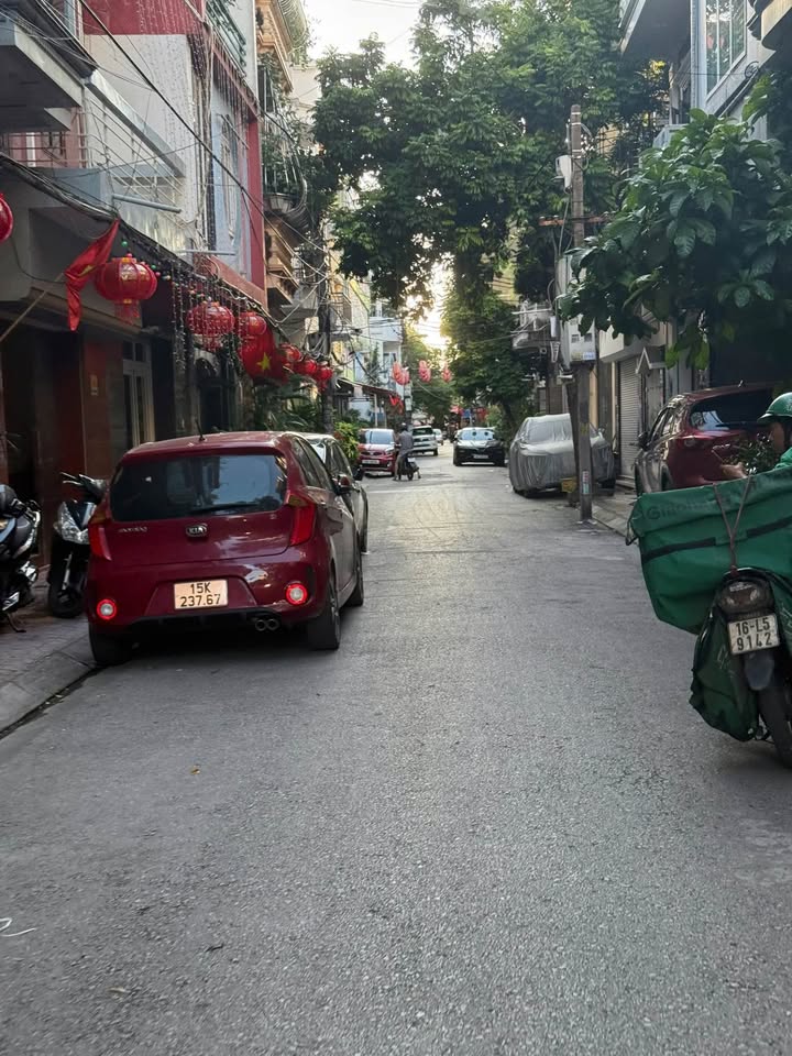 FrontHouse đường Thiên Lôi, Hải Phòng 68m² giá 6 tỷ - Kinh doanh sầm uất!