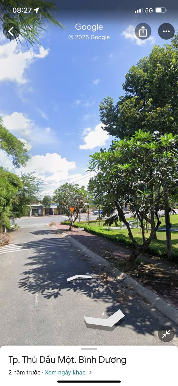 Nhà mặt tiền đường DX080 Định Hoà 132m² giá chỉ 5 triệu - Thuận tiện giao thông!