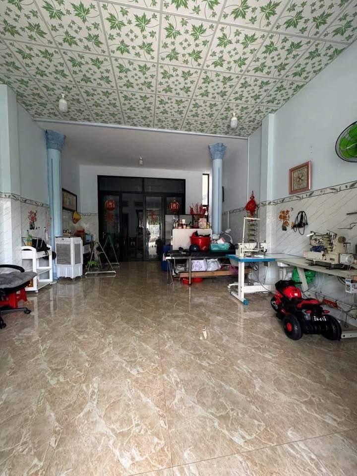 Nhà hẻm 22 Trịnh Phong Đáng, Hòa Thành 142m² giá 1.29 tỷ - Khu dân cư yên tĩnh!