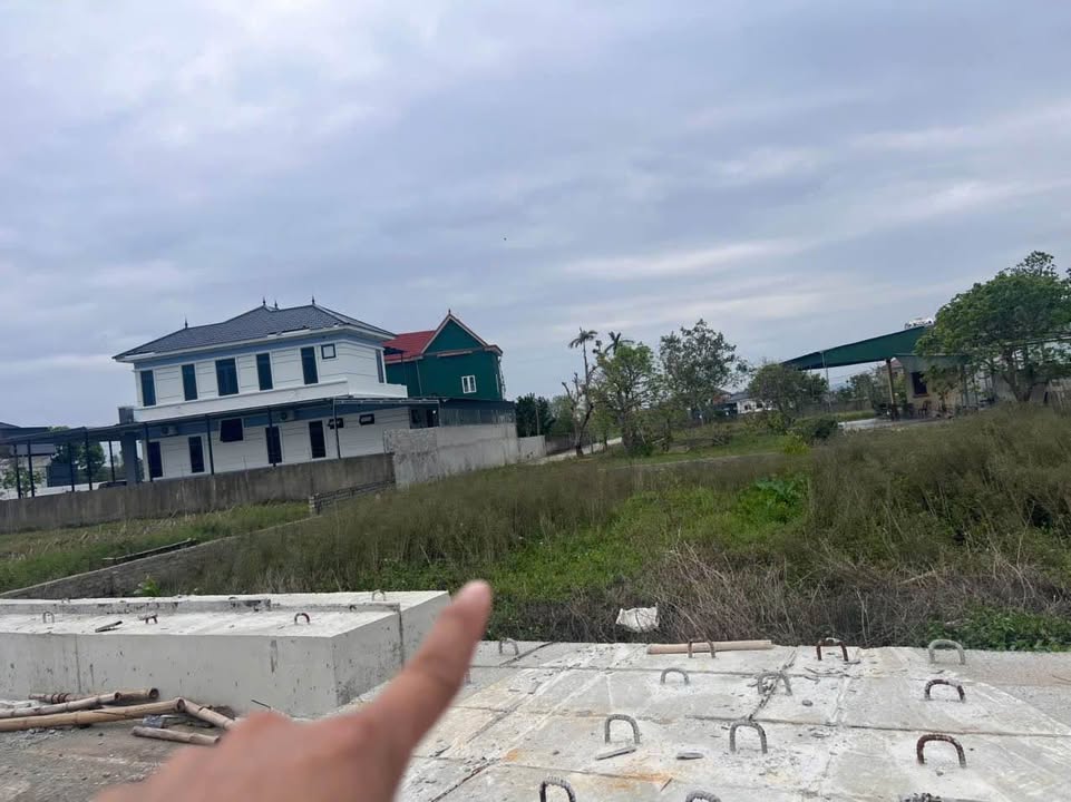 Đất Nền Nghi Phong - Nghi Lộc 120m² giá chỉ 2.28 tỷ - Vị trí đẹp, phát triển mạnh!