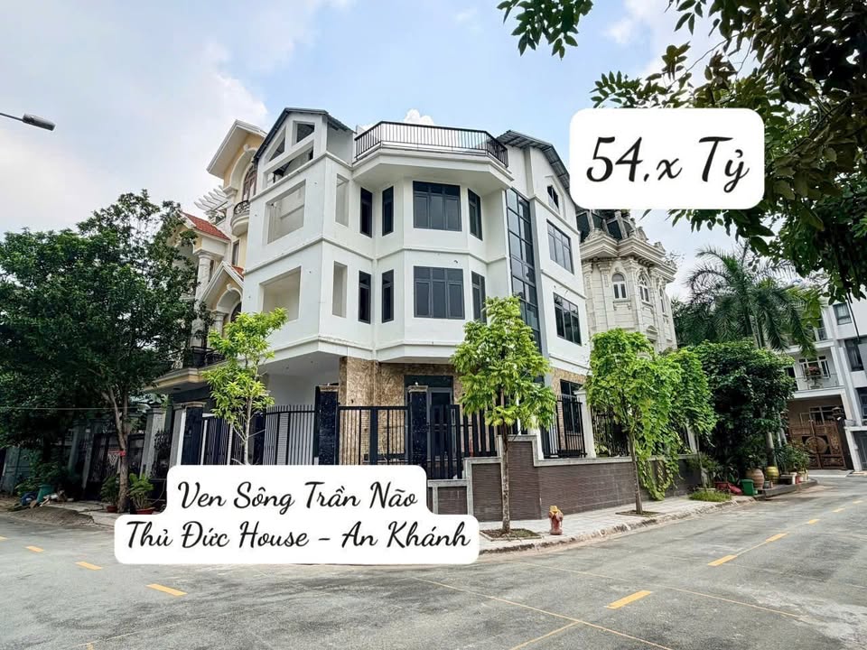 Nhà Căn Góc 2MT Đường Số Ven Sông Trần Não, Quận 2 - Giá 55 tỷ, Sổ Hồng Chính Chủ!