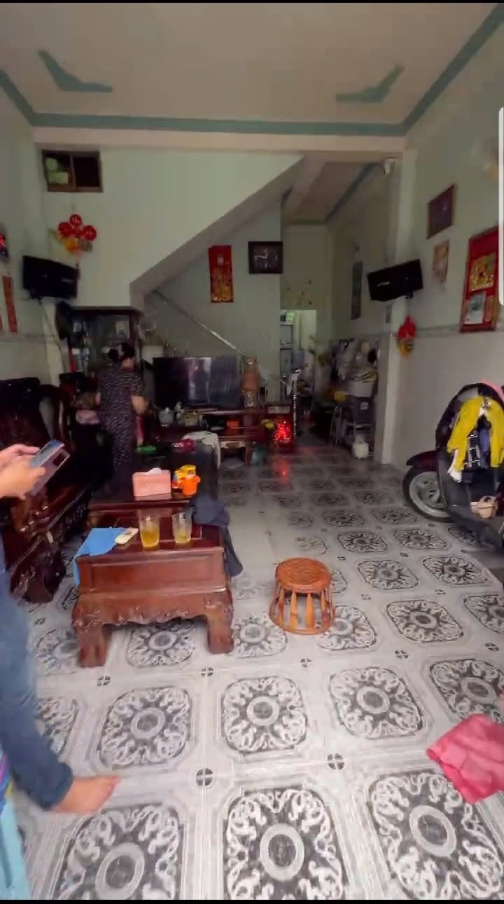 Nhà hẻm xe hơi đường Âu Dương Lân, Q8 – 47.4m² giá 9 tỷ - An ninh và tiện ích đầy đủ!