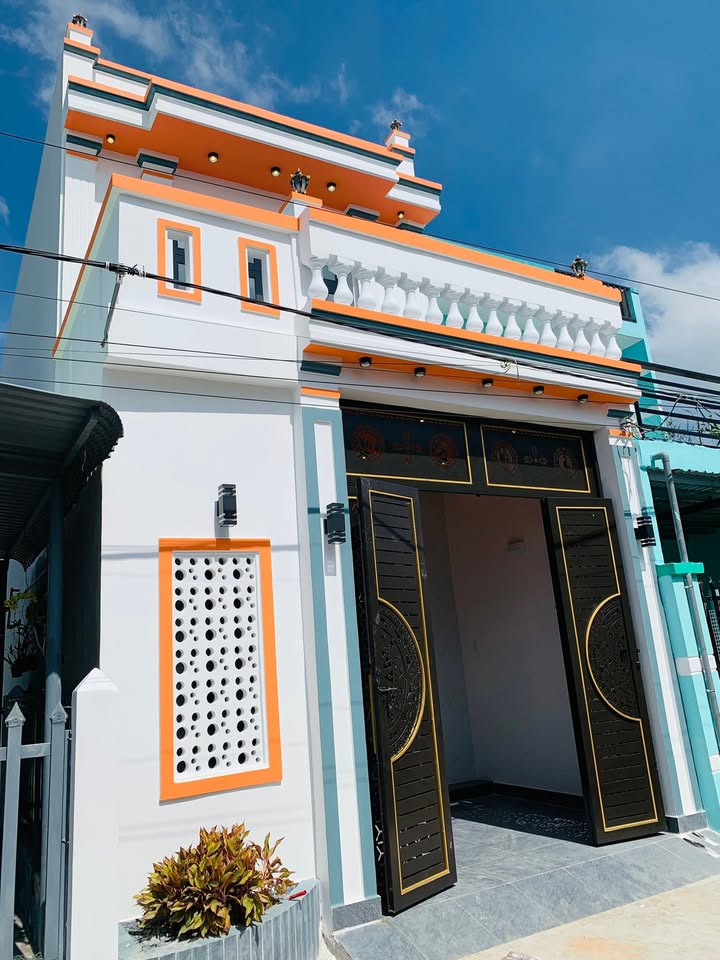 Nhà 1 Trệt 1 Lầu tại Mỹ Lộc, Cần Giuộc 85m² giá 1.95 tỷ - Đầy đủ tiện nghi!