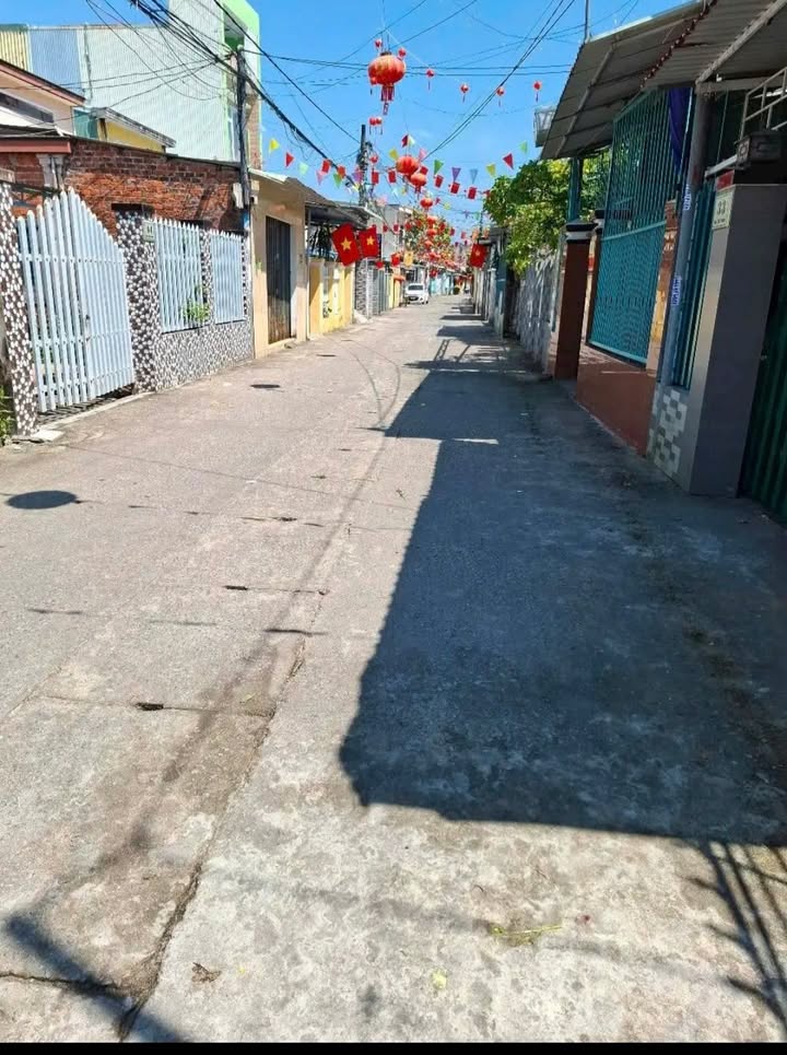 Đất mặt tiền đường Chu Cẩm Phong An Sơn, Tam Kỳ 110m² giá 1.6 tỷ - Đầu tư sinh lời ngay!