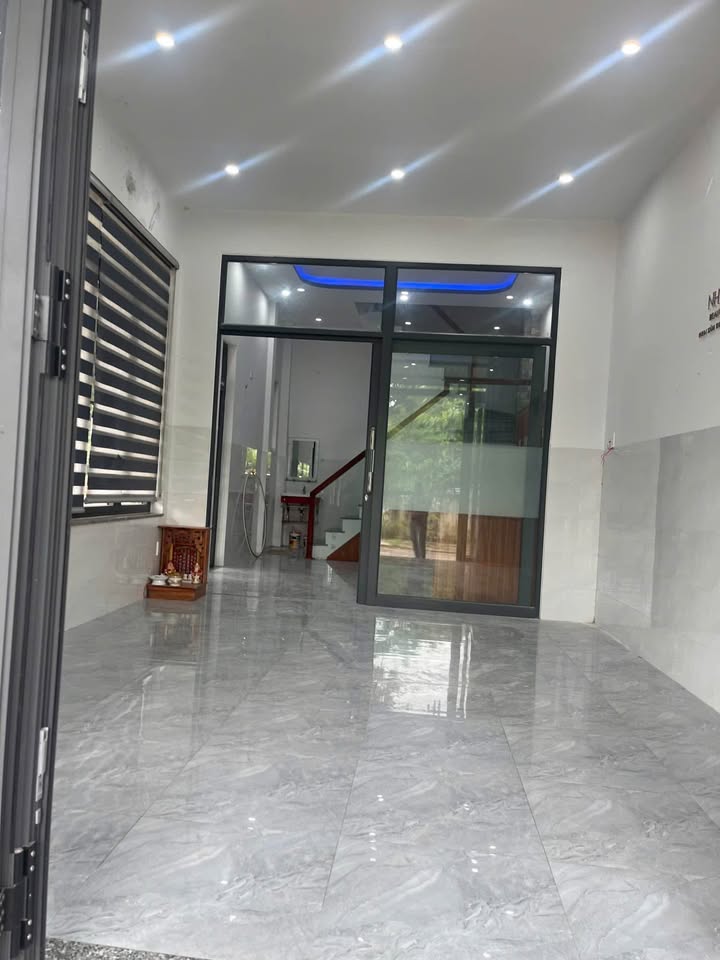 Nhà góc 2 mặt tiền đường Võ Thị Sáu, Quy Nhơn 42m² giá 3.05 tỷ - Kinh doanh thuận lợi!