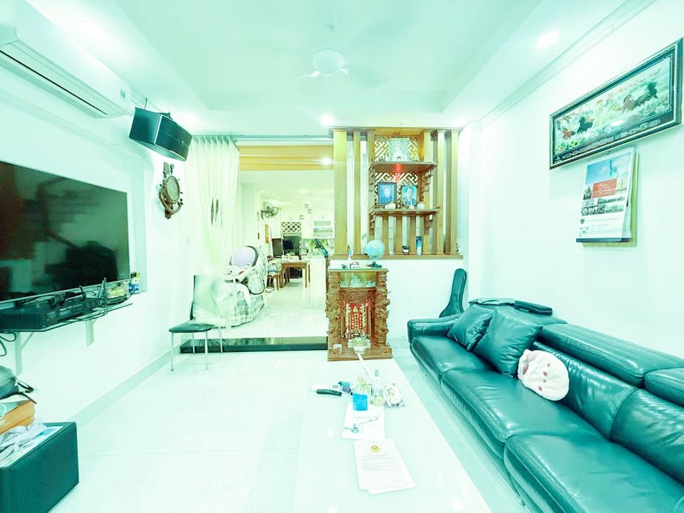 Nhà phố Mặt tiền Lý Thường Kiệt, Quận 10 - Diện tích 76m² chỉ 7.99 tỷ - Sổ hồng chính chủ!