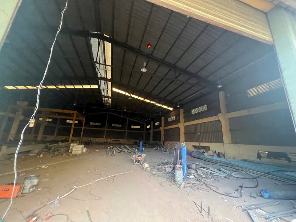 Cho thuê xưởng 2200m² mặt tiền Võ Nguyên Giáp, Biên Hòa - Giá chỉ 165 triệu/tháng!