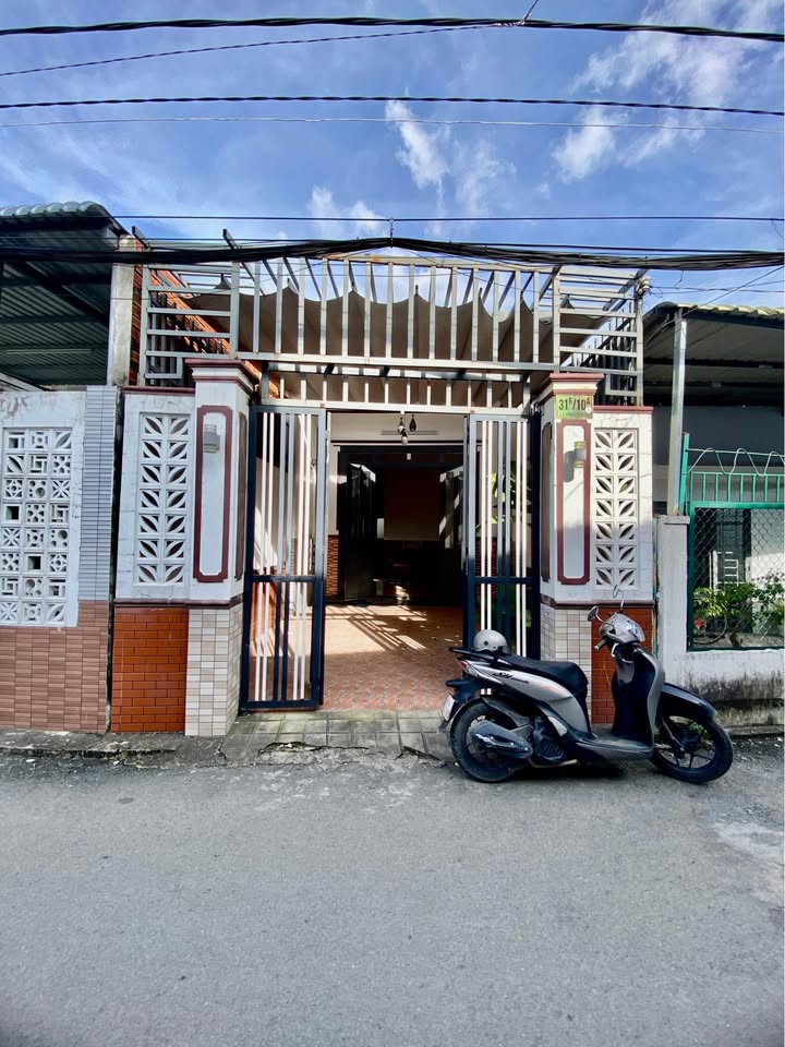 Nhà đẹp thổ cư hoàn công Bình Thủy 59m² giá 2.3 tỷ - Sẵn sàng vào ở!