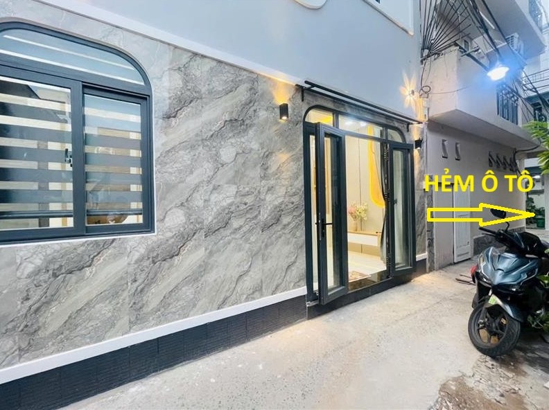 Nhà đẹp 2 tầng tại Bình Thạnh 37m² giá 5 tỷ - Full nội thất, sẵn sàng ở ngay!