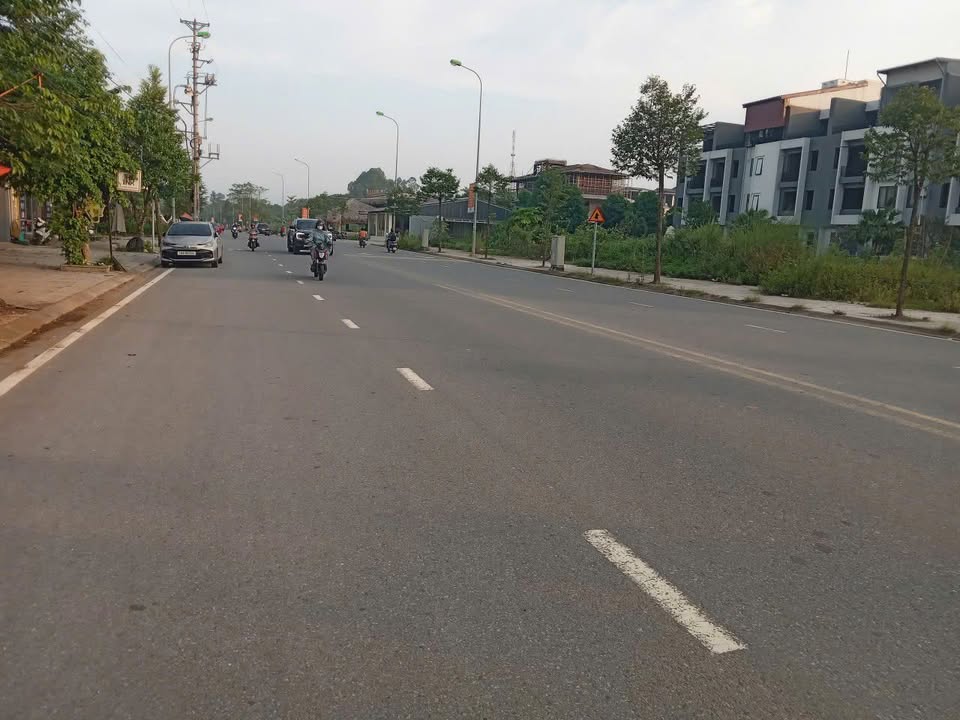 Đất nền góc 2 mặt tiền Đường Vũ Thê Lang, Việt Trì 350m² - Kinh doanh đắc địa!