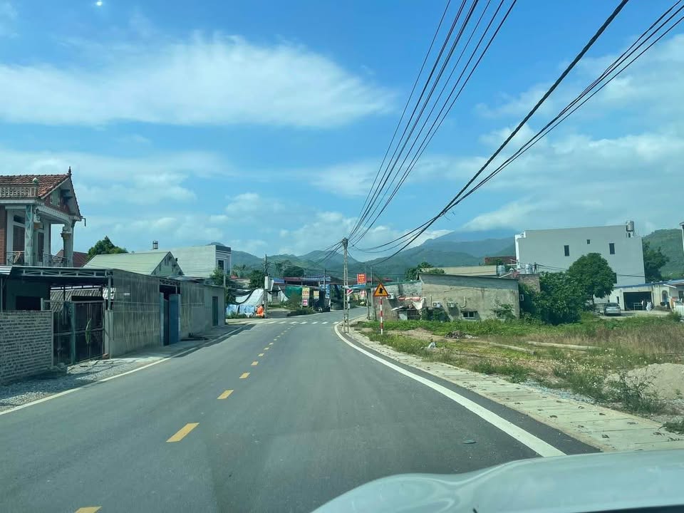 Đất thổ cư 200m² tại Xóm Nhe, Thành Công, Phổ Yên - Giá 3 tỷ - Sát trường học và khu nghỉ dưỡng!