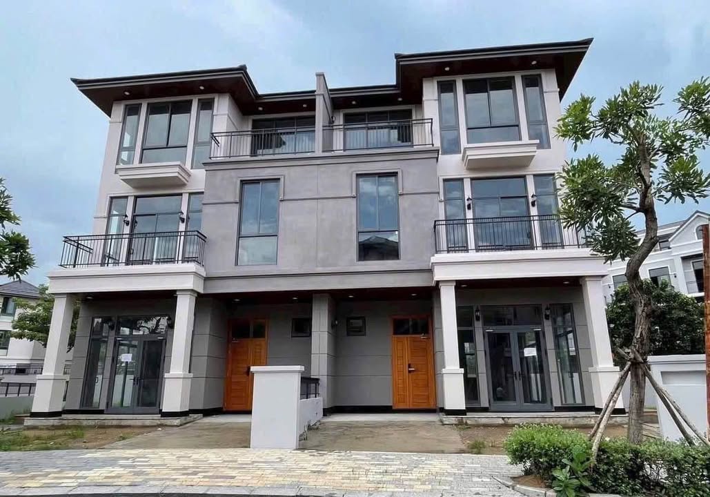 Biệt thự song lập GS Metro City Phước Kiển 200m² giá 27.5 tỷ - Không thể bỏ lỡ!