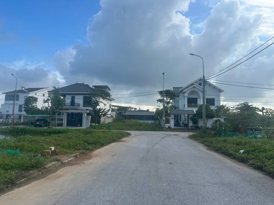 Đất biệt thự Tân Phong 375m² giá 6 tỷ - Cơ hội vàng không thể bỏ lỡ!