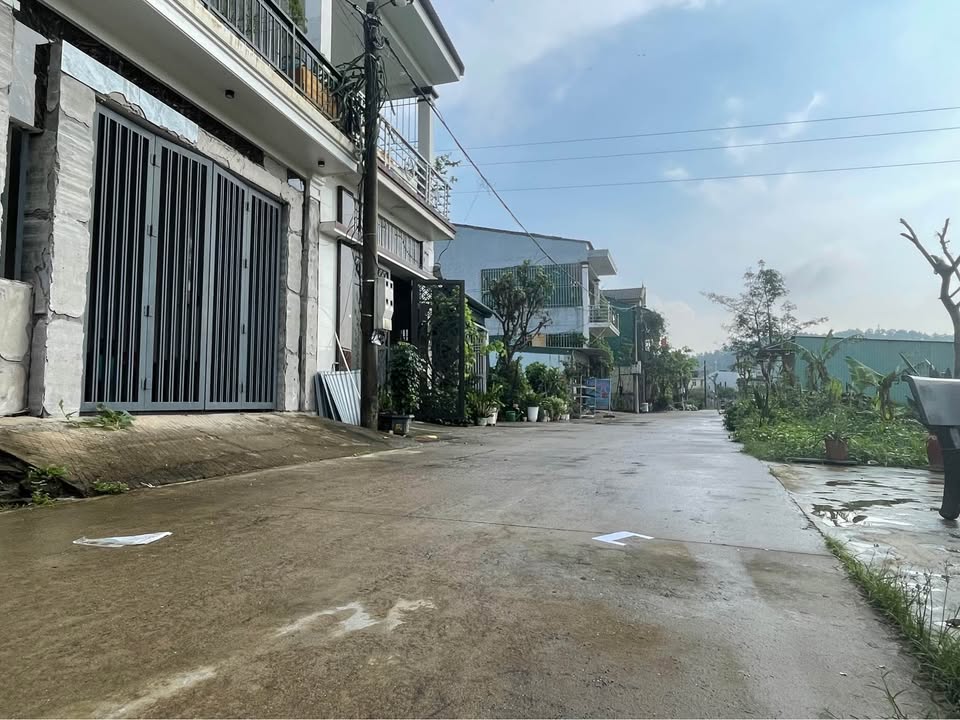 Đất nền Hưng Lợi, 100m² giá 2 tỷ - Diện tích lý tưởng cho đầu tư!