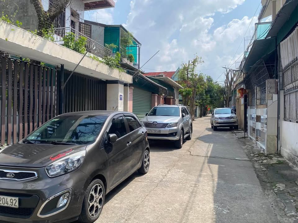 Đất nền Phường Bến Thủy 60m² giá 2 tỷ - Cơ hội đầu tư hấp dẫn!