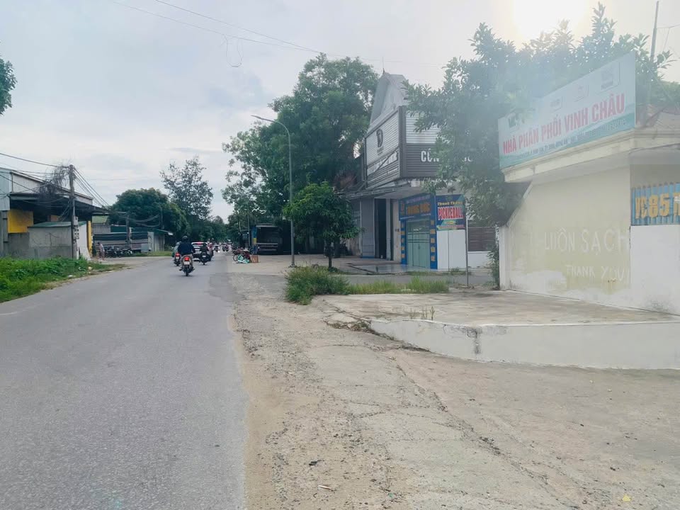 Đất kinh doanh mặt đường Trần Đình San, Vinh Tân 108m² giá 4 tỷ - Cơ hội đầu tư hiếm có!