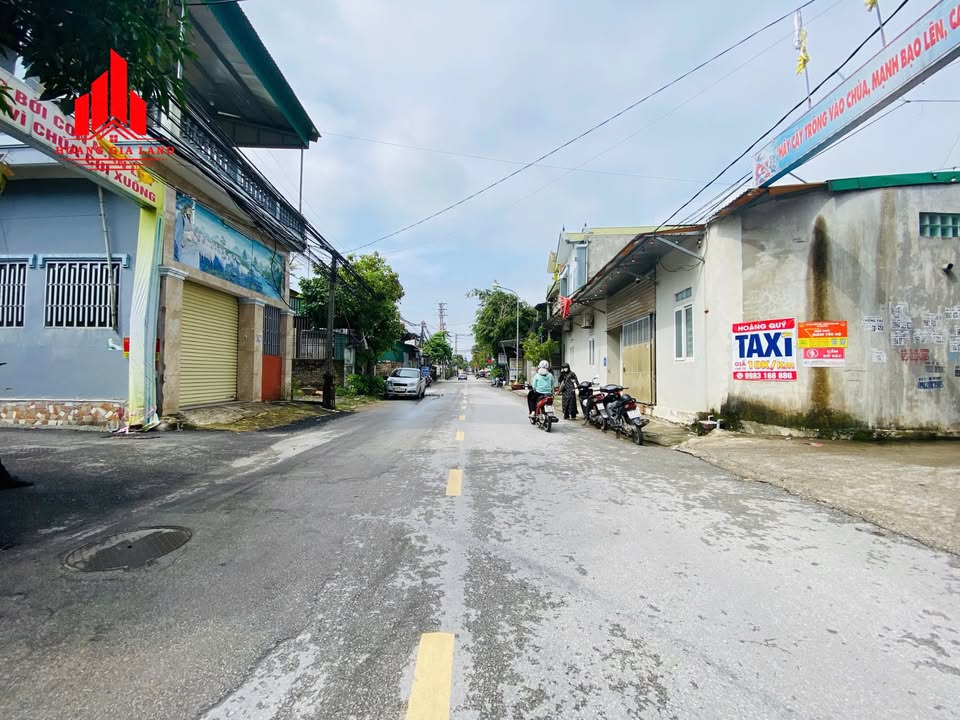 Nhà cấp 4 mặt đường Mai Lão Bạng, Nghi Phú, 101.3m² - Vị trí kinh doanh sầm uất!