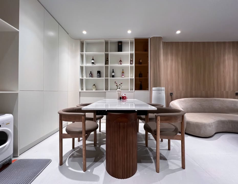 Nhà phố Hàng Điếu Hoàn Kiếm 85m² giá 10.5 tỷ - Thiết kế hiện đại, nội thất cao cấp!