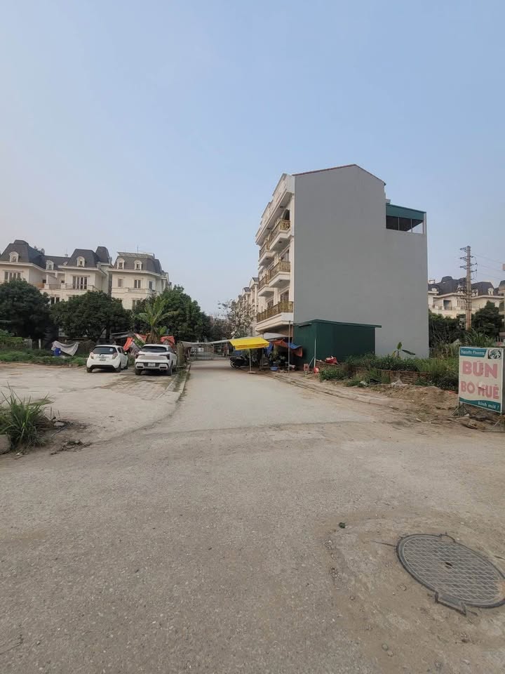 Đất nền Trạm Trôi 75m² giá 10.5 tỷ - Vị trí đắc địa, cơ hội đầu tư sinh lời!