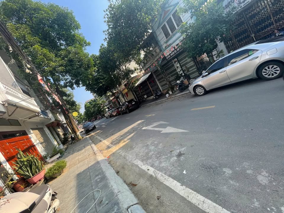 Nhà cấp 4 đường Nguyễn Khuyến, Lào Cai 80m² giá 2.65 tỷ - Sổ đỏ giao dịch ngay!