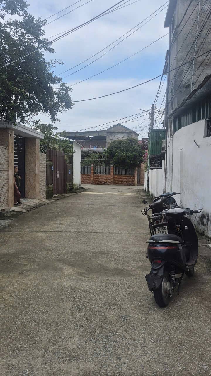 Nhà 2 tầng Đông Vĩnh 199m² giá 4 tỷ - Vị trí vàng trung tâm TP Vinh!