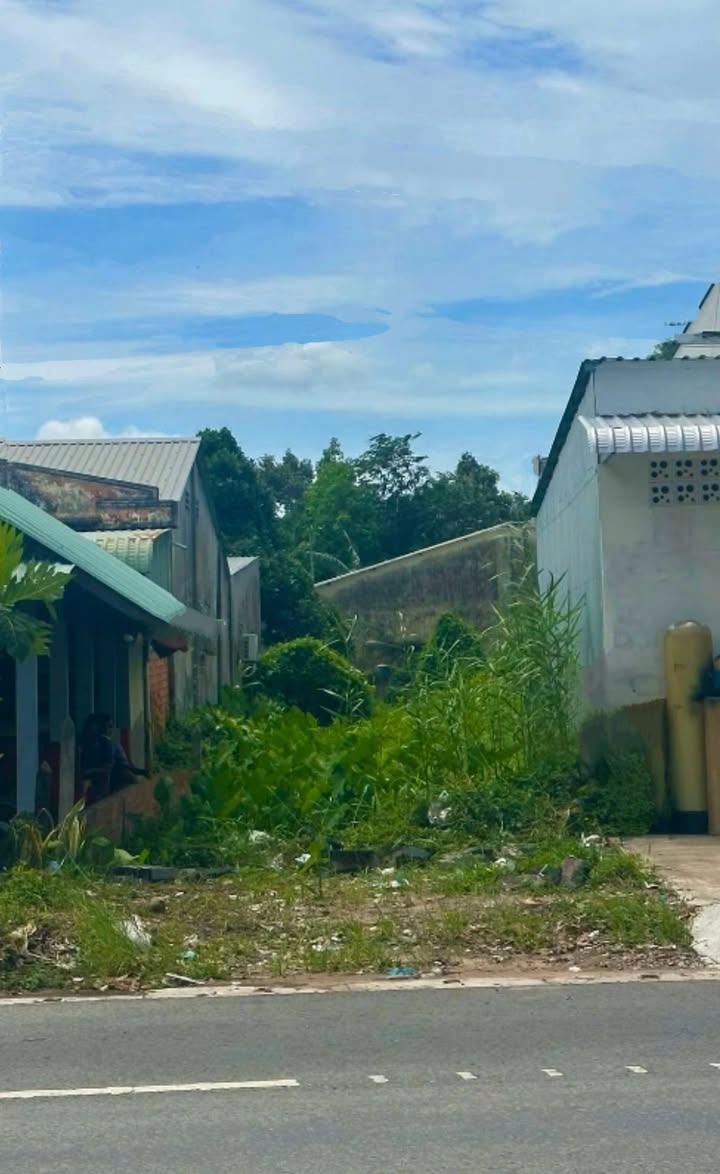 Đất nền Võ Văn Kiệt, Phú Lợi, Cần Thơ 166m² giá 1.99 tỷ - Kinh doanh sầm uất!