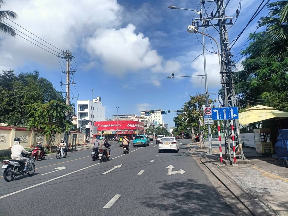 Nhà mặt tiền Núi Thành Hải Châu 343m² giá 43 tỷ - Đầu tư sinh lời ổn định!