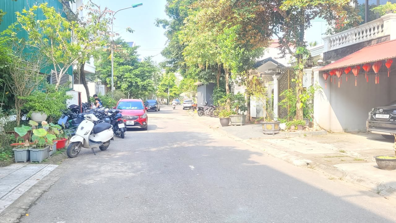 Đất nền Băng 3 Quang Trung, Việt Trì 94m² giá 5 tỷ - Khu dân trí cao, tiện ích đầy đủ!