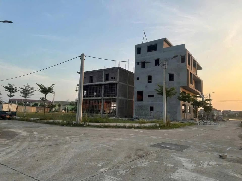 Đất đấu giá Kim Xá, Vĩnh Tường 100m² - Vị trí đắc địa, giá chỉ 2.1 tỷ!